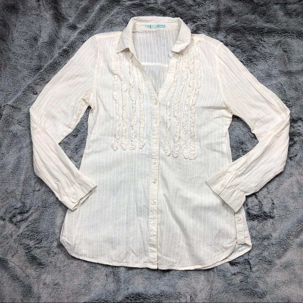 Maurices Cream Colored Tuxedo Slightly Sheer Blouse size Large - Picture 11 of 11